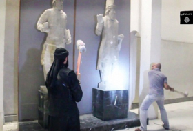 ISIS "Preserving" Ancient Artifacts by Selling Them - VIDEO